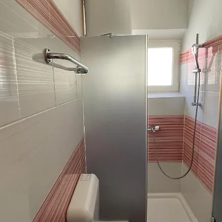 & Andrea 2 Vendégház Zára